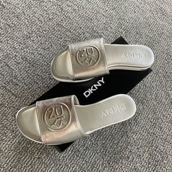 Dkny Shoes - DKNY Baby Flat Slides